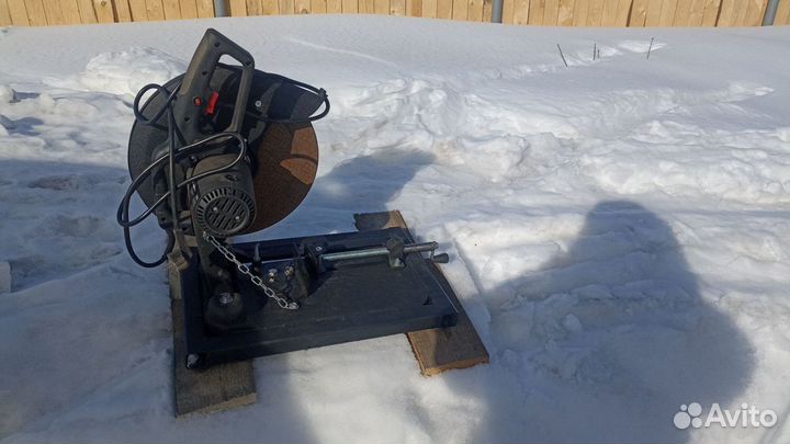 Пила отрезная по металлу