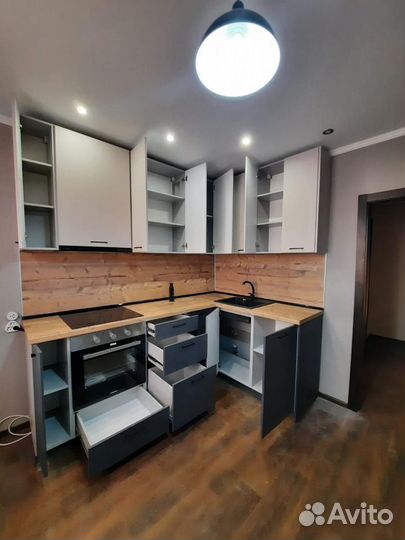 Кухонный гарнитур новый