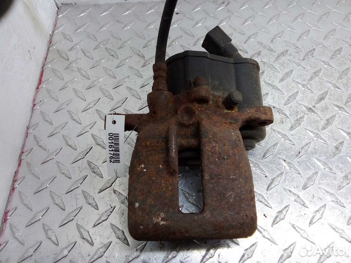 Суппорт задний правый Audi A6 C6