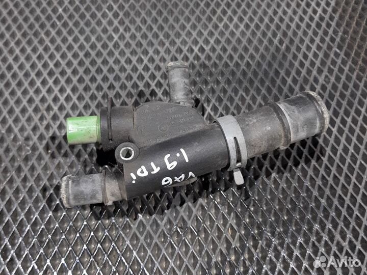 Корпус термостата 1.9 TDI VW Audi