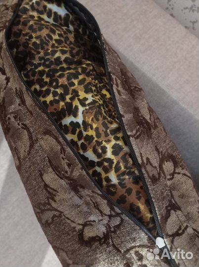 Не диванДиванные подушки 4шт.Размеры на фото