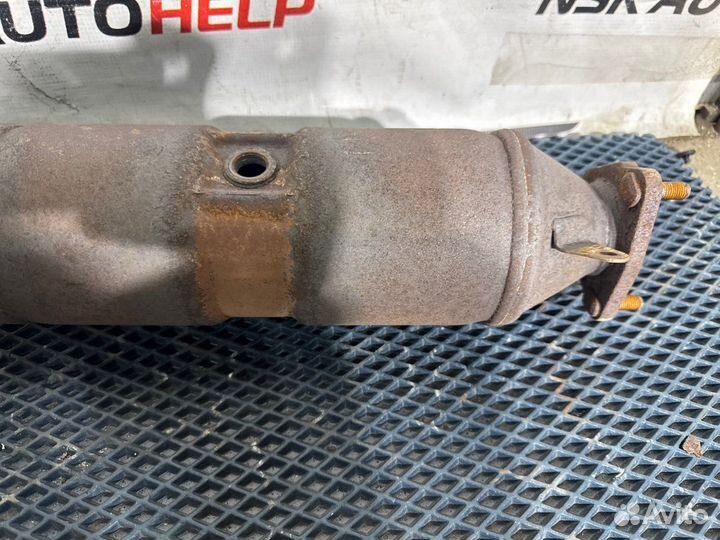 Приемная труба глушителя Honda Cr-V RE4 K24A 2009