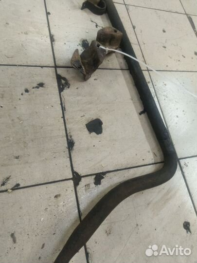 Стабилизатор передний Chevrolet Blazer S10