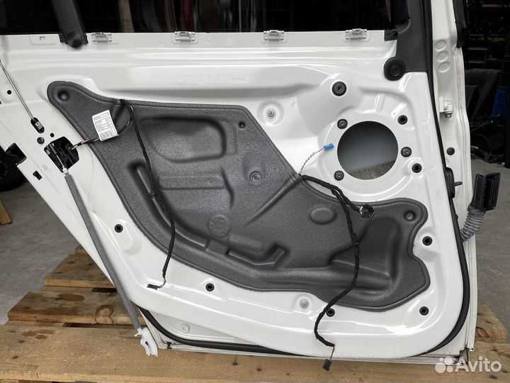 Дверь задняя левая BMW 3-Series F30. В сборе