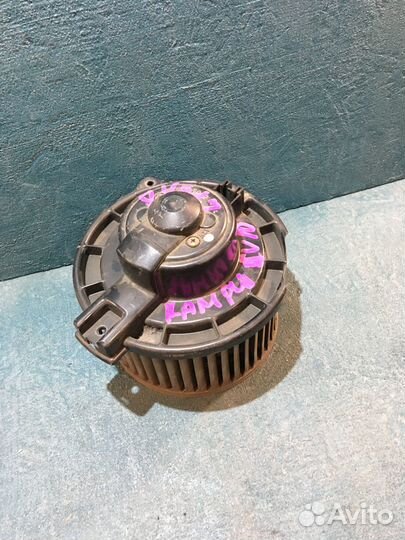 Моторчик отопителя Toyota 8710333020 1940007012