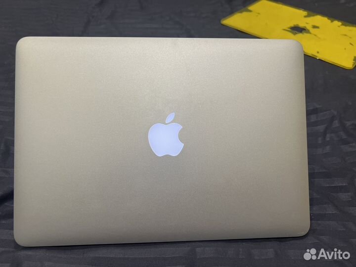 Apple macbook pro 13 2014