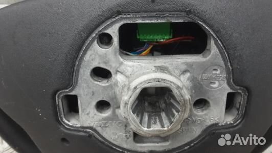 Рулевое колесо volvo V70 3 (DEA34JZ01)
