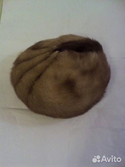 Женская шапка из норки размер 54