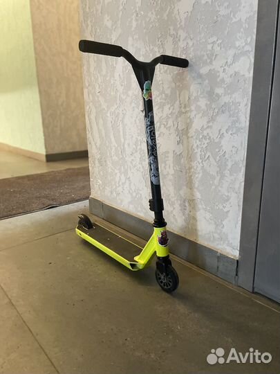 Трюковой самокат