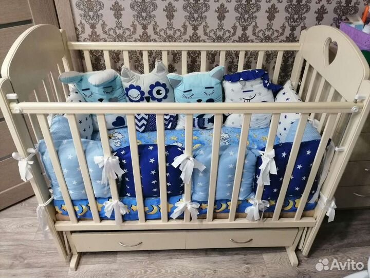 Бортики в кроватку