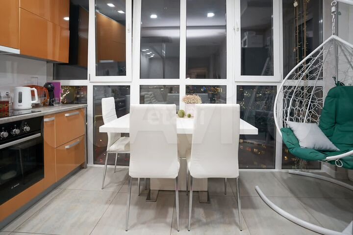 2-к. квартира, 63,2 м², 18/24 эт.