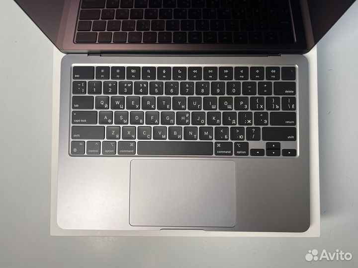 MacBook Air 13 2022 M2/16/256Gb Space Gray, 5 цикл