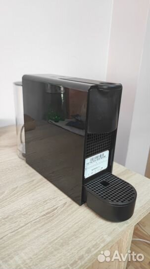Кофемашина nespresso essenza mini c30