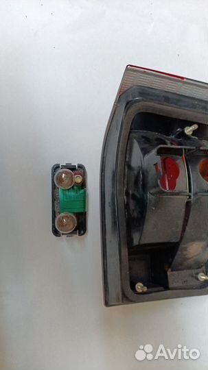 Фонарь задний правый LADA 2110