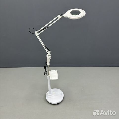 Лампа лупа увеличительная