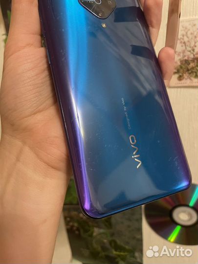 vivo V17, 8/128 ГБ