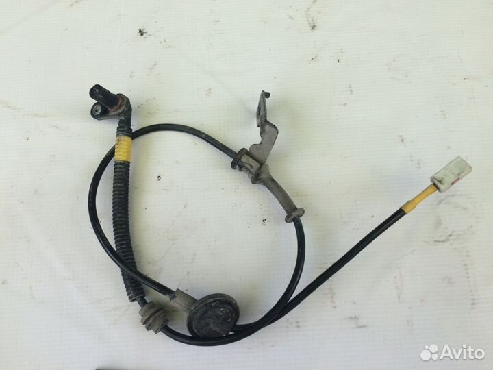 Датчик ABS задний Hyundai Solaris 1, Kia Rio 3