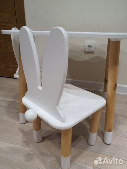 Детский столик и стульчики