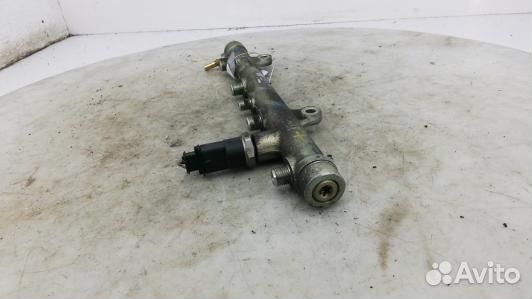 Топливная рампа дизельная nissan primera P12 (78P2