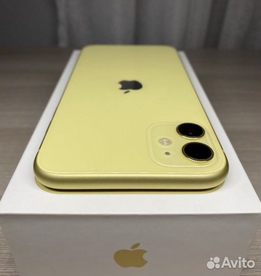 iPhone 11, 64 ГБ