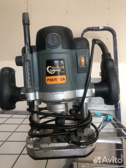 Ручной фрезер по дереву бу