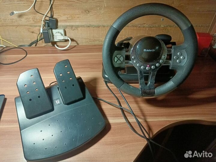 Игровой руль defender