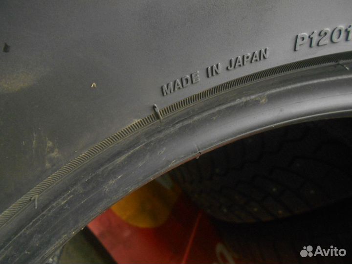 Bridgestone Blizzak Spike-01 285/65 R17