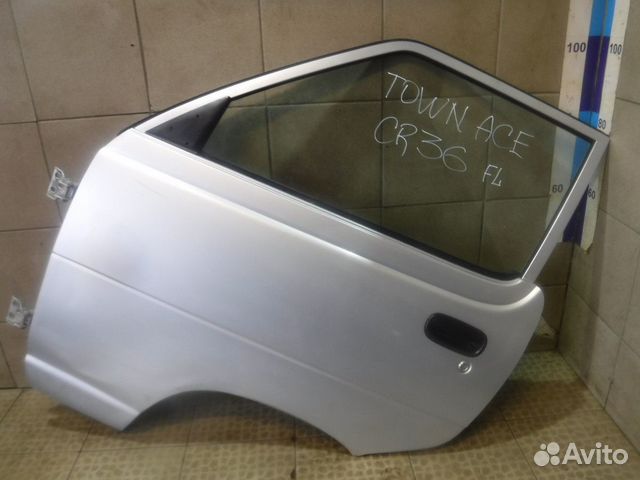Дверь передняя левая Toyota Town Ace