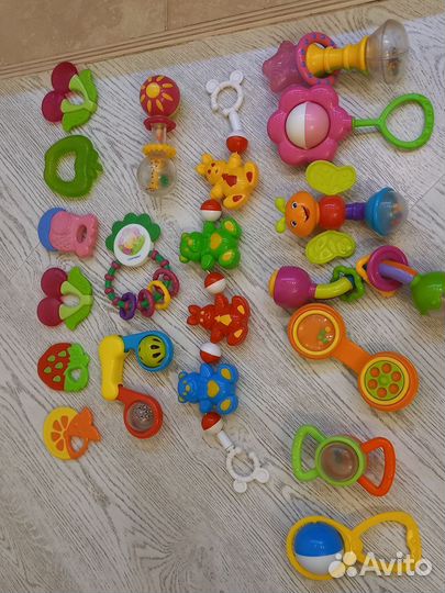 Погремушки и грызунки