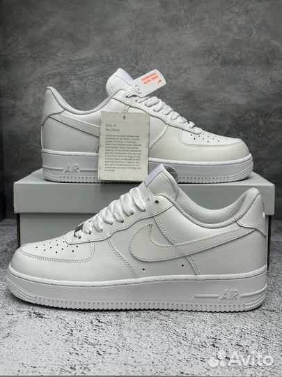 Кроссовки Nike air force 1