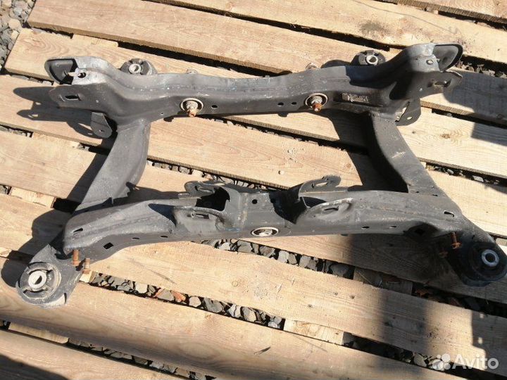 Балка задняя Jeep Cherokee KL ED6 2014