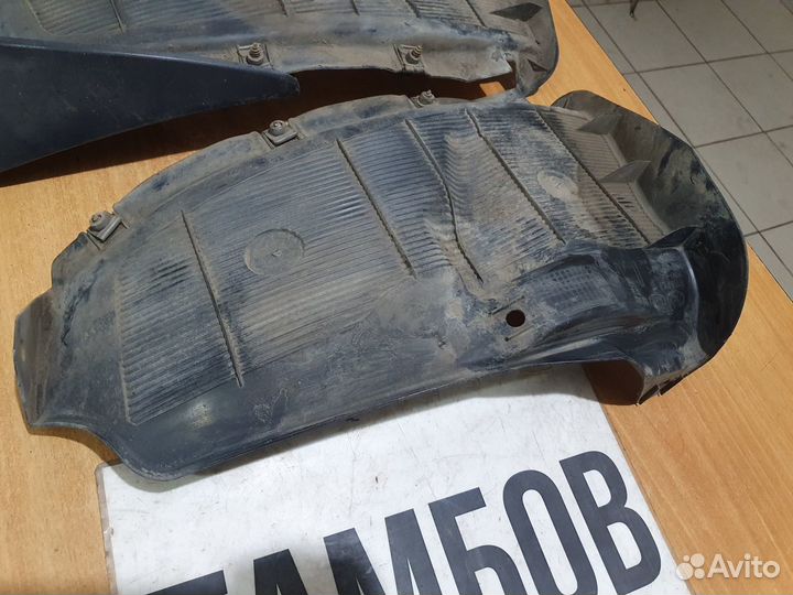 Задние локеры пара киа рио 3 седан 2012