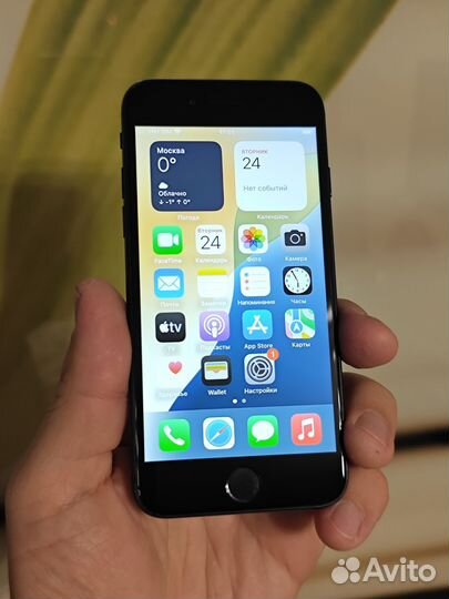 iPhone SE (2020), 128 ГБ