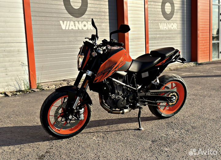 KTM Duke 690