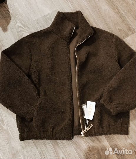 Куртка женская новая. Размер 52-56