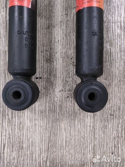 Амортизатор TRW JGT243T Volkswagen Bora 1998-2005