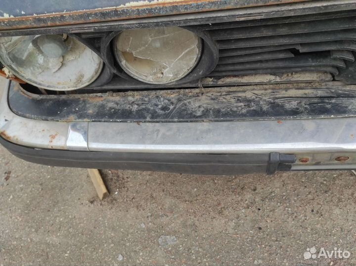 Бампер передний bmw e23