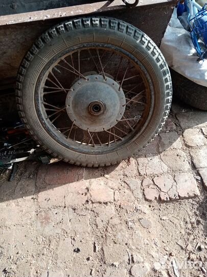 Колесо урал Днепр