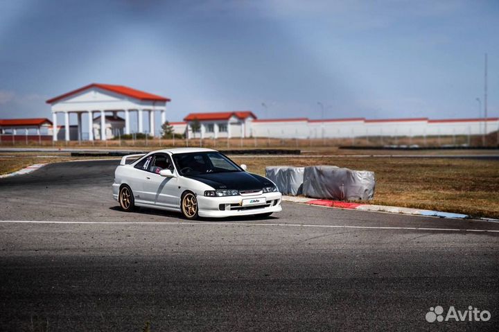 Honda Integra 1.8 МТ, 1999, 270 000 км
