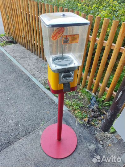 Винговый аппарат для жвачек игровой