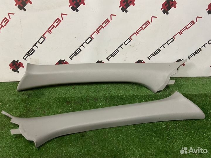 Обшивки передних стоек Chevrolet Aveo T250