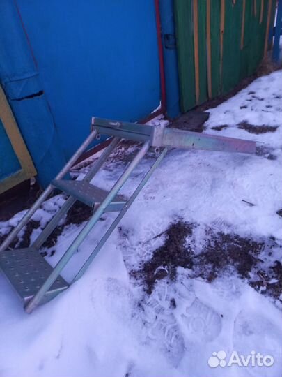 Лестница для фургона