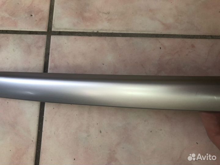 Накладка обшивки передней правой двери Mercedes GL