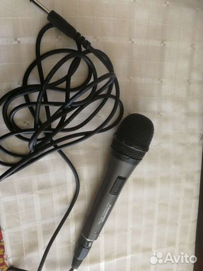 Караоке микрофон