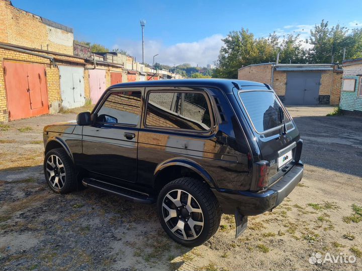 LADA 4x4 (Нива) 1.7 МТ, 2023, 4 800 км