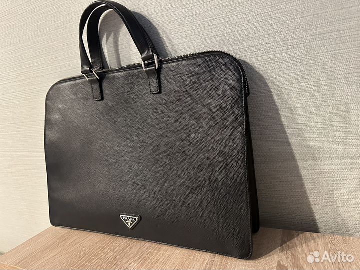 Мужская кожаная сумка Prada