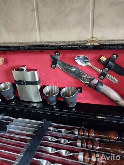 Кейс с шампурами
