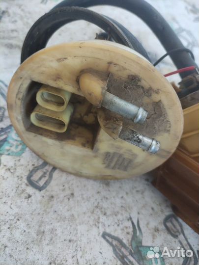 Насос топливный Nissan Primera