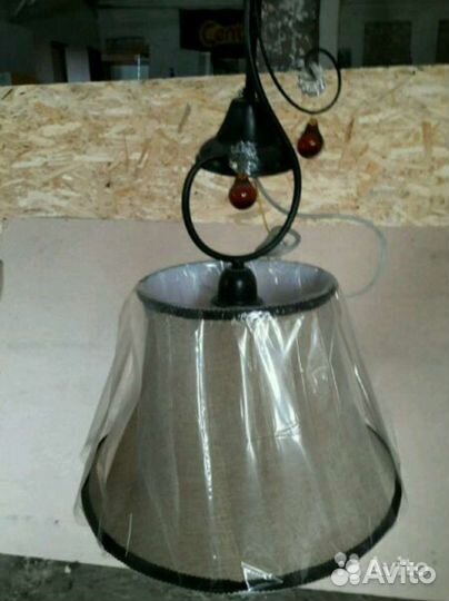 Люстра и бра