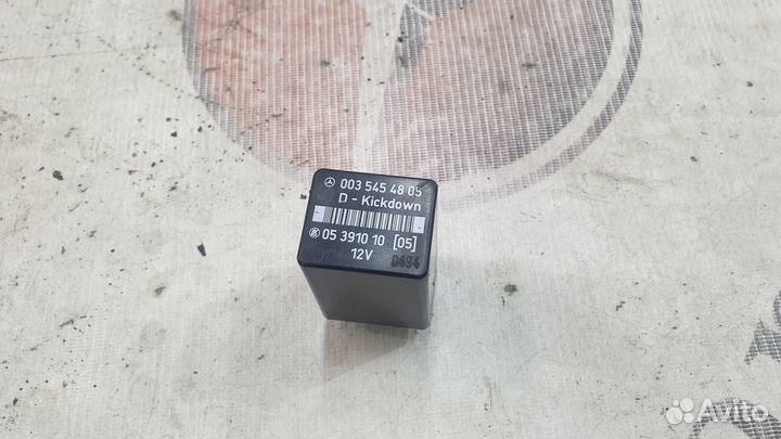 Реле кикдауна Mercedes-Benz A0035454805 W202 W124